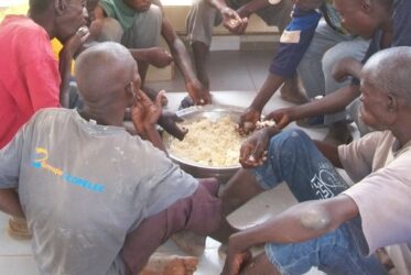 3 repas par jour pour tous